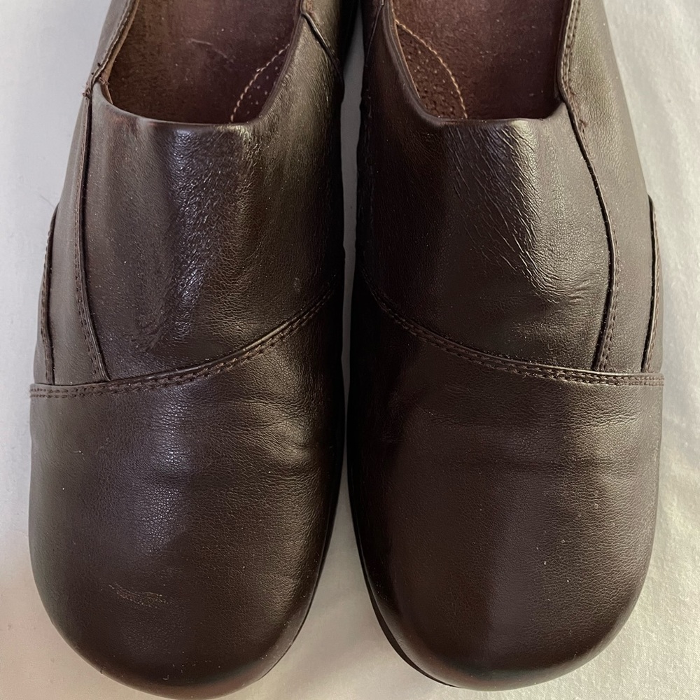 EUC Brown Mootsies Tootsies mule.  Size 10